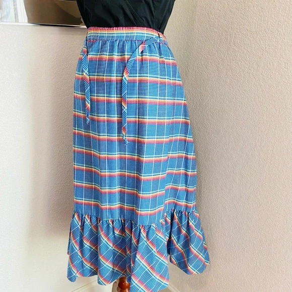 Plaid Ruffle Hem Skirt - Blue and Red - Picture 12 of 12